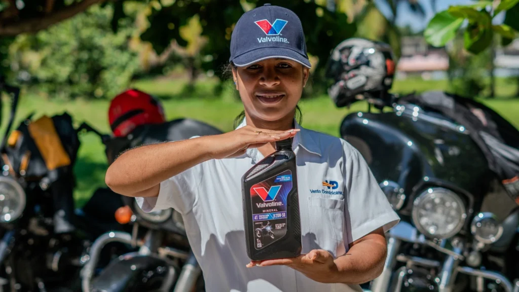 LAMA Santo Domingo. Valvoline. Patrocinador Oficial LAMA Santo Domingo. Valvoline. Patrocinador Oficial